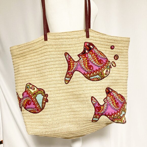 Vera Bradley Resort Medallion Seashore Beach Tote Fish Straw Faux Leather Trim - Picture 5 of 11